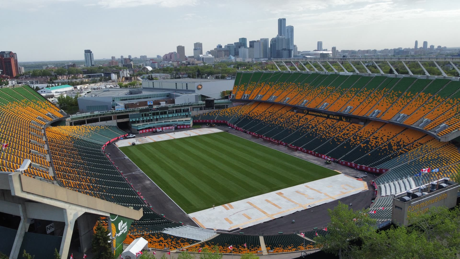 Commonwealth Stadium